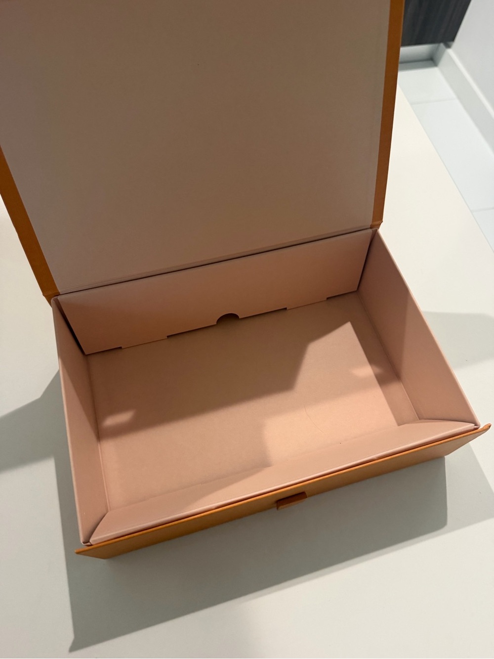 Louis Vuitton Orange Presentation Box with Black Logo - Picture 3 of 5